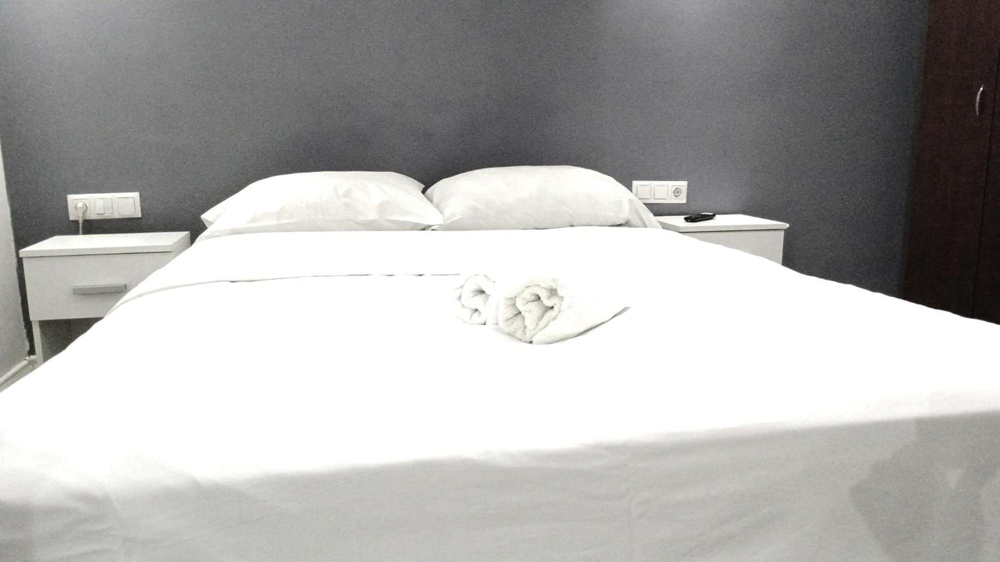 Buna Ziua Apartment Tonitza Nic. Kluž Exteriér fotografie